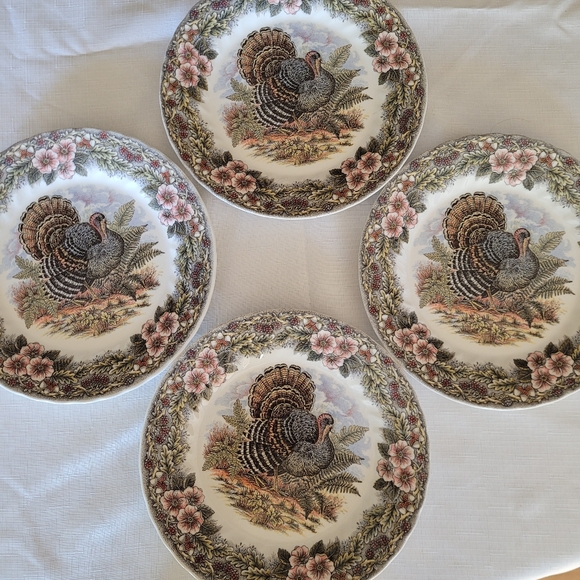 Churchill China floral turkey dinner plates, set of four - Picture 2 of 4